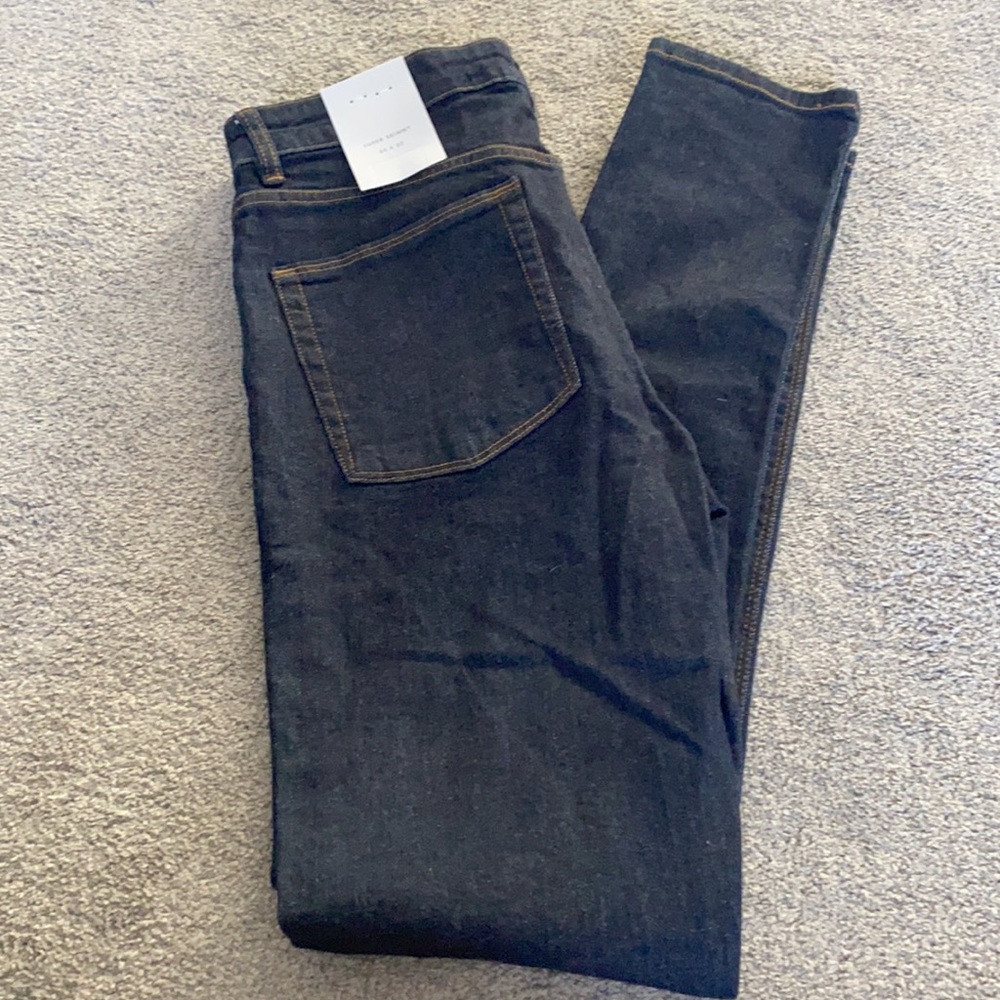 Brand NEW: super skinny jeans